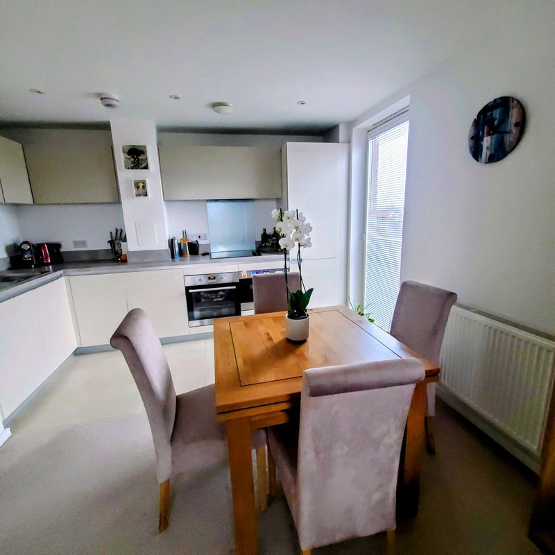 Room Fife Road in Greater London