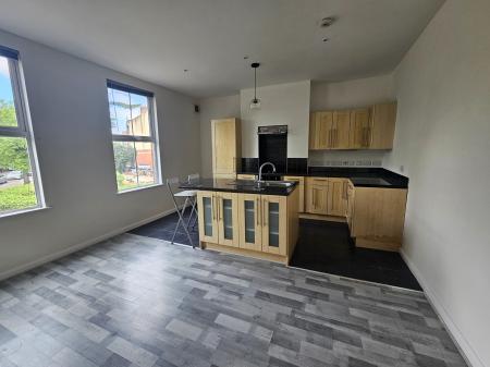 Flat Abington Avenue in Northampton