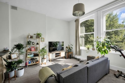 Flat Lewisham Hill in Greater London