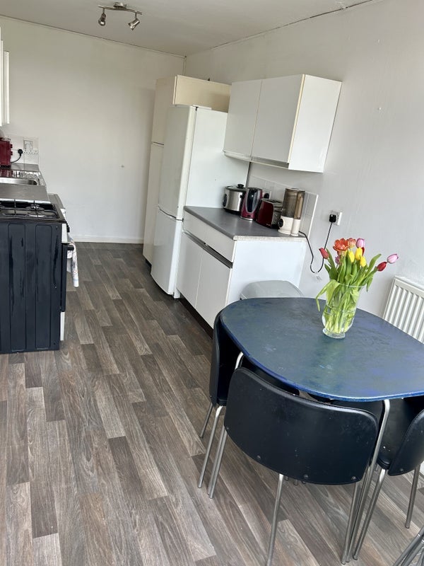 Room Vassall Road in Greater London