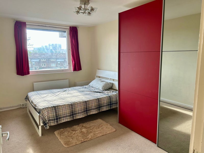 Room Vassall Road in Greater London