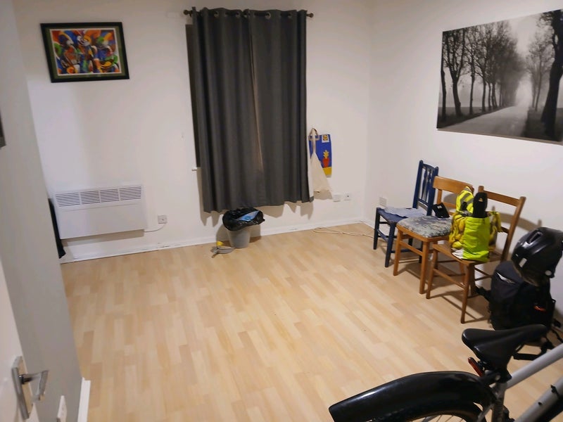 Room Angora Drive in Salford