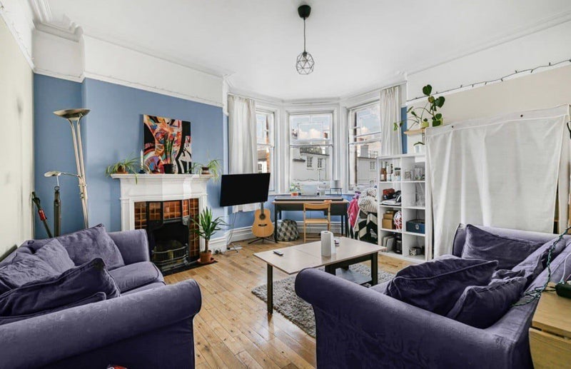 Room Lower Richmond Road in Greater London