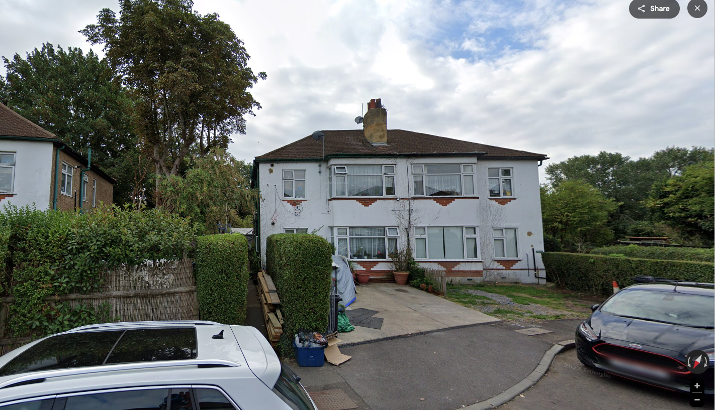 Flat Saint Barnabas Road in Greater London
