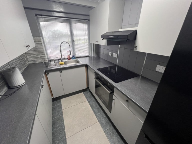 Flat Heol Capel Ifan in Pontyberem