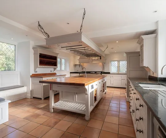 House Blackhills in Elmbridge