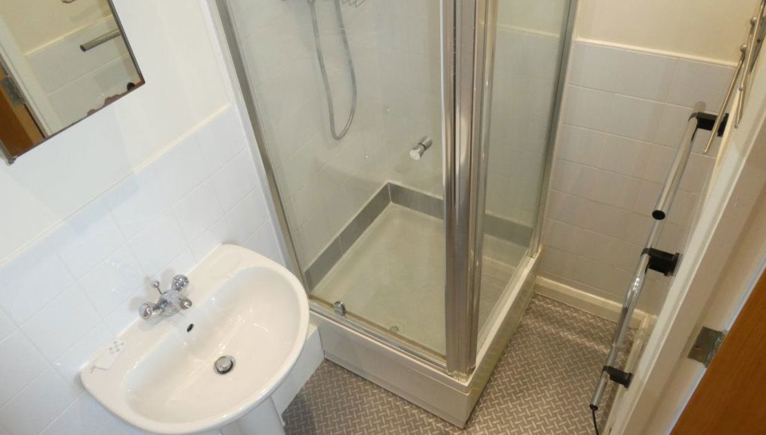 Flat Weston View in Sheffield