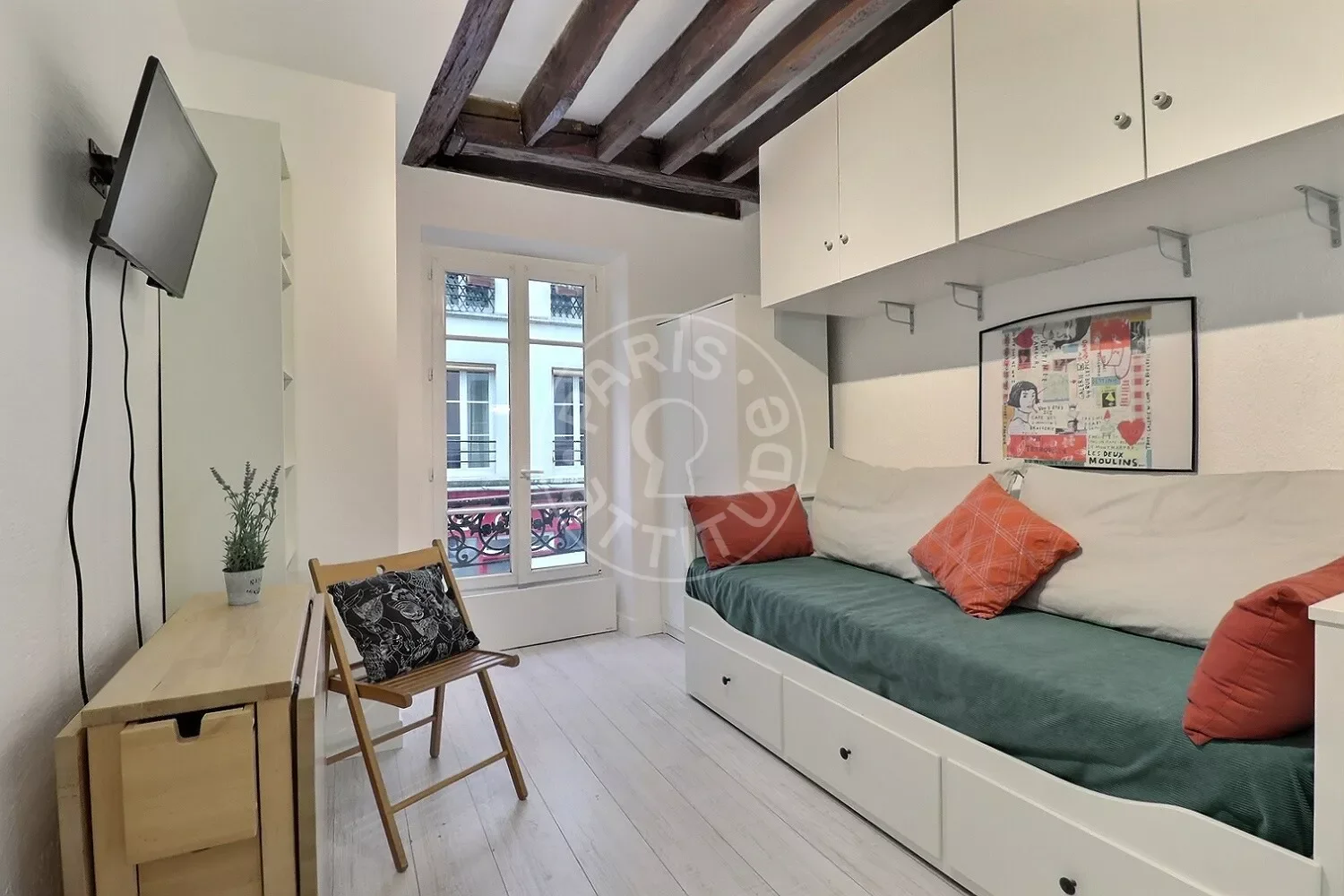 Appartement Rue Véron à Paris