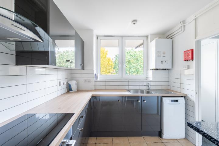 Flat Fownes Street in Greater London