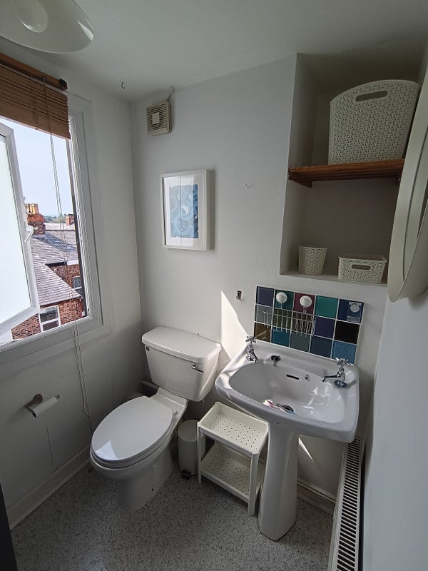 Room Rimmington Road in Liverpool