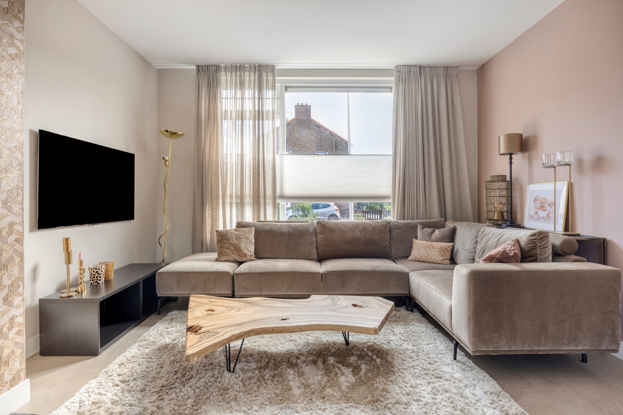 Tussenwoning te koop: Wethouder Van den Bergplein 25, Bergambacht