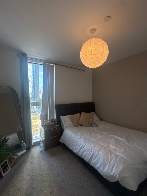Room Regent Road in Manchester