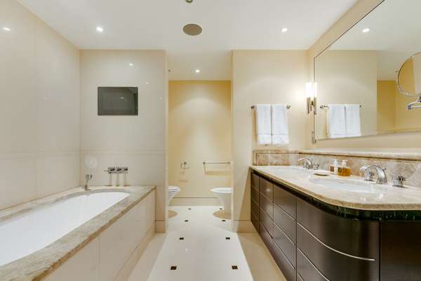 Flat Knightsbridge in City of Westminster