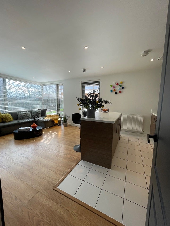 Flat Daneland Walk in Greater London