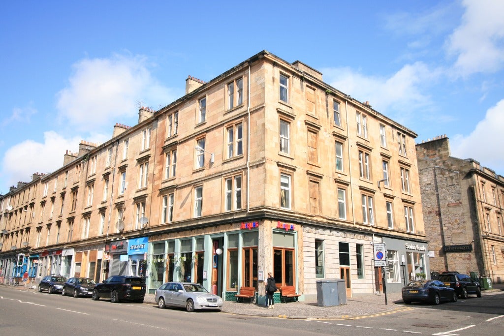 Flat Derby Street in Glasgow