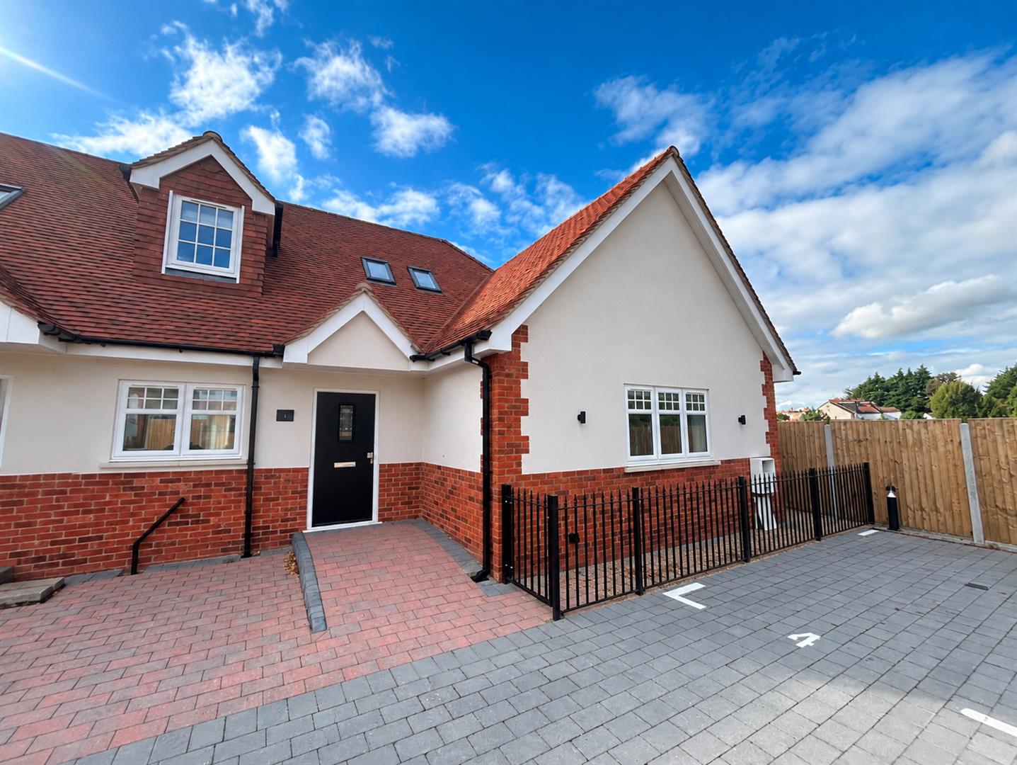 House Lily Close in London