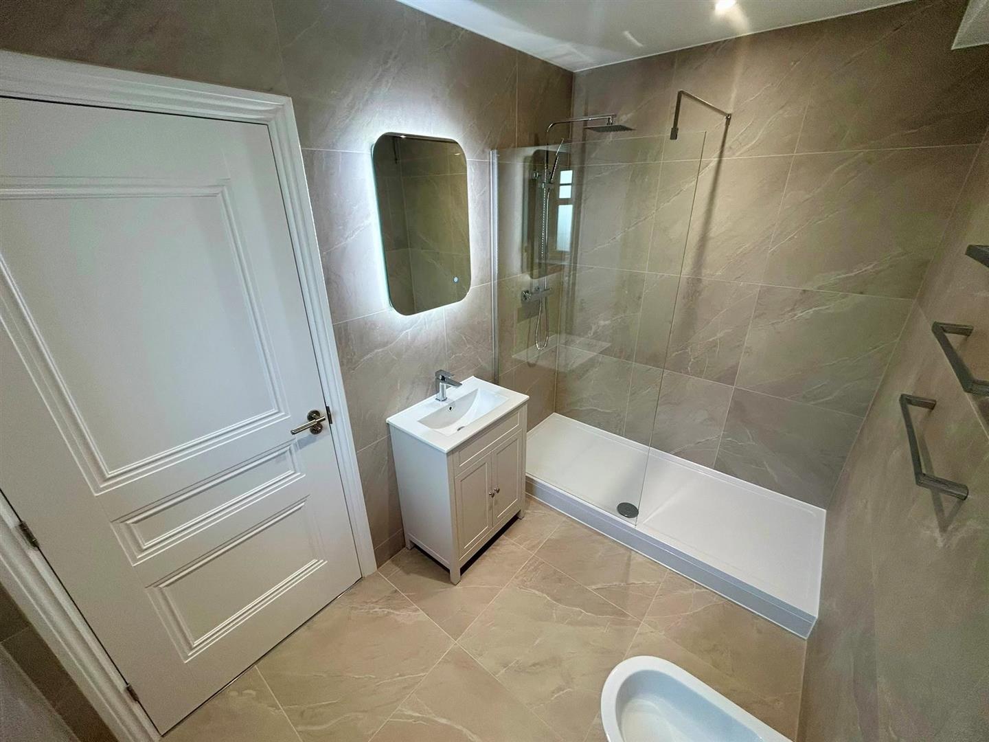 House Lily Close in London