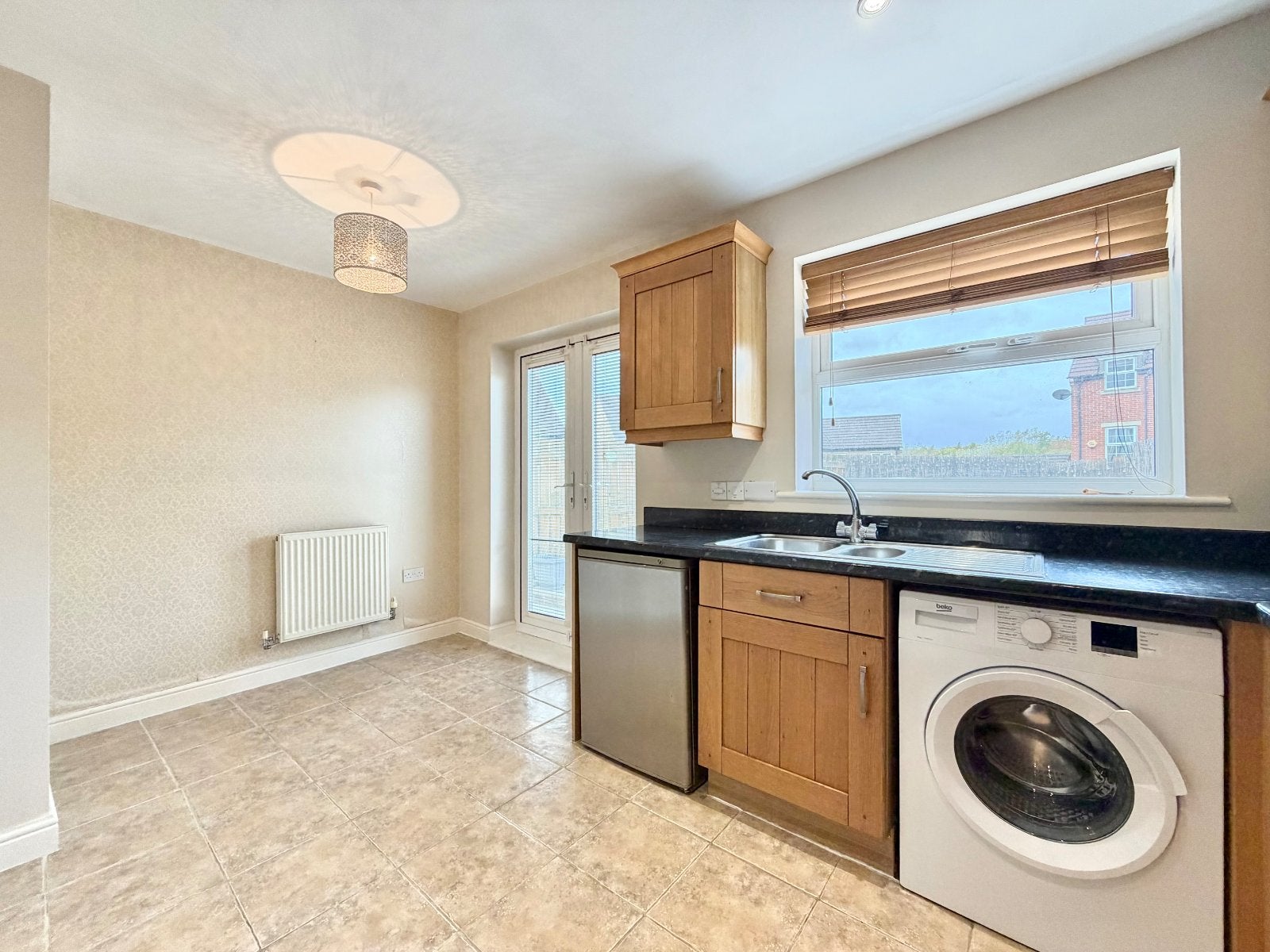 House Windhill Rise in Wakefield