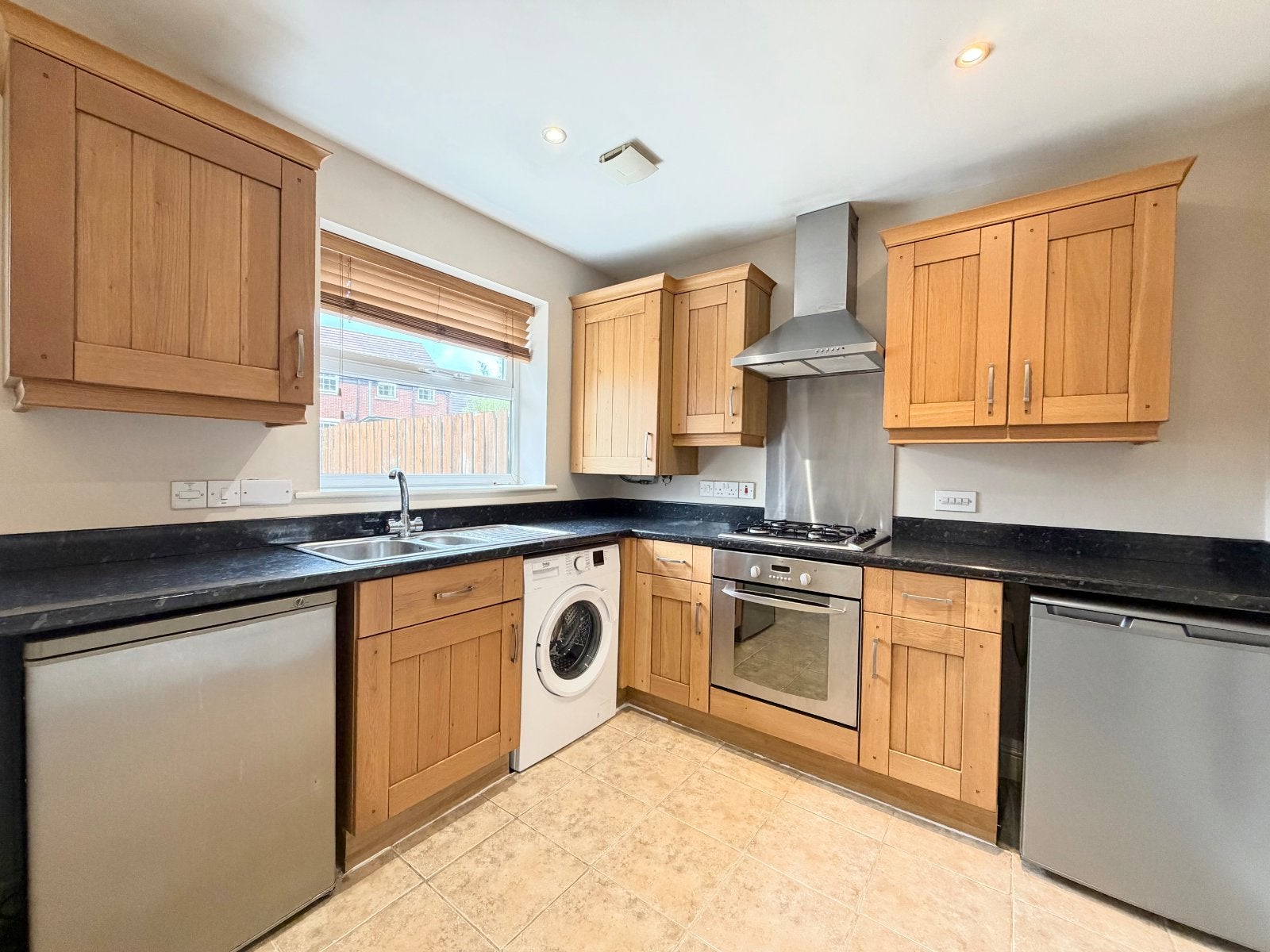 House Windhill Rise in Wakefield