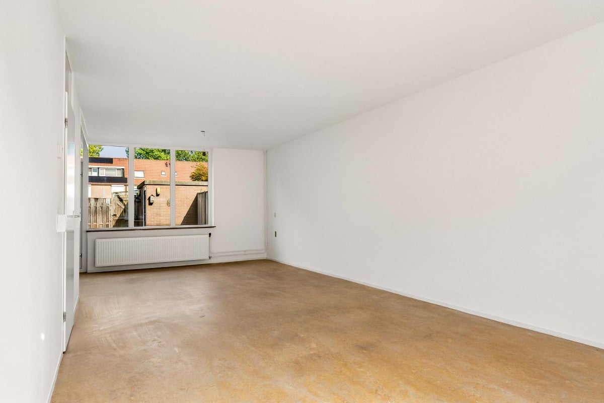 Tussenwoning te koop: Brunssumstraat 12, Almere