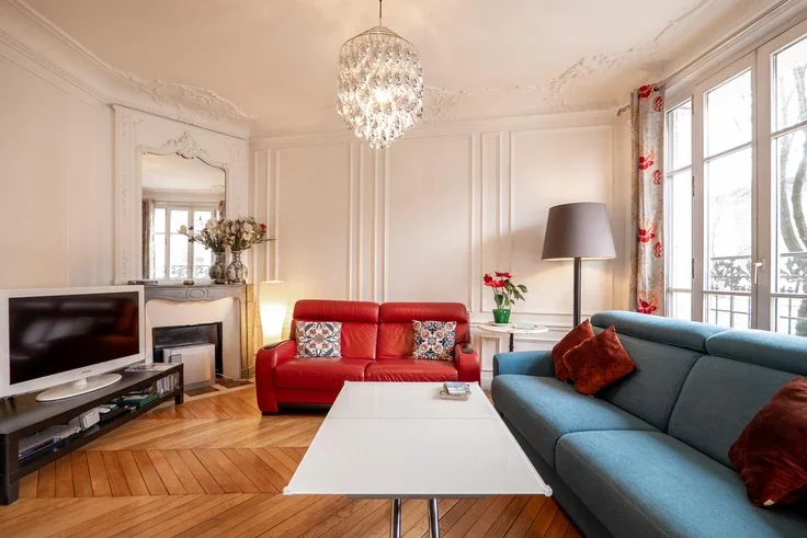 Flat Rue Firmin Gillot in Paris