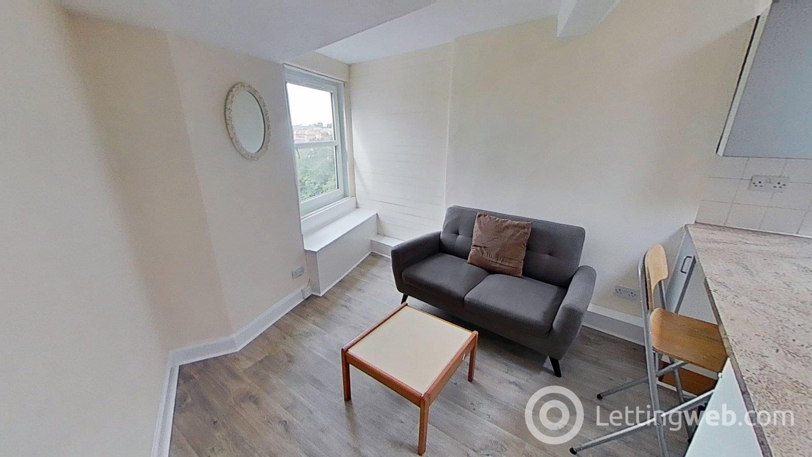 Flat Spittalfield Crescent in Edinburgh