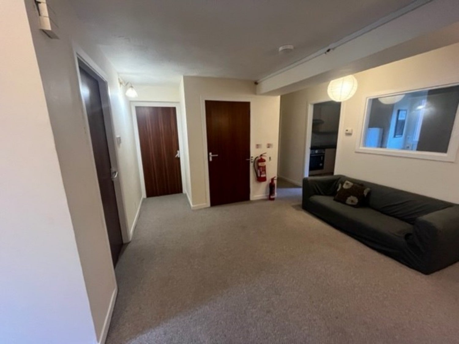 Flat Irvine Place in Stirling