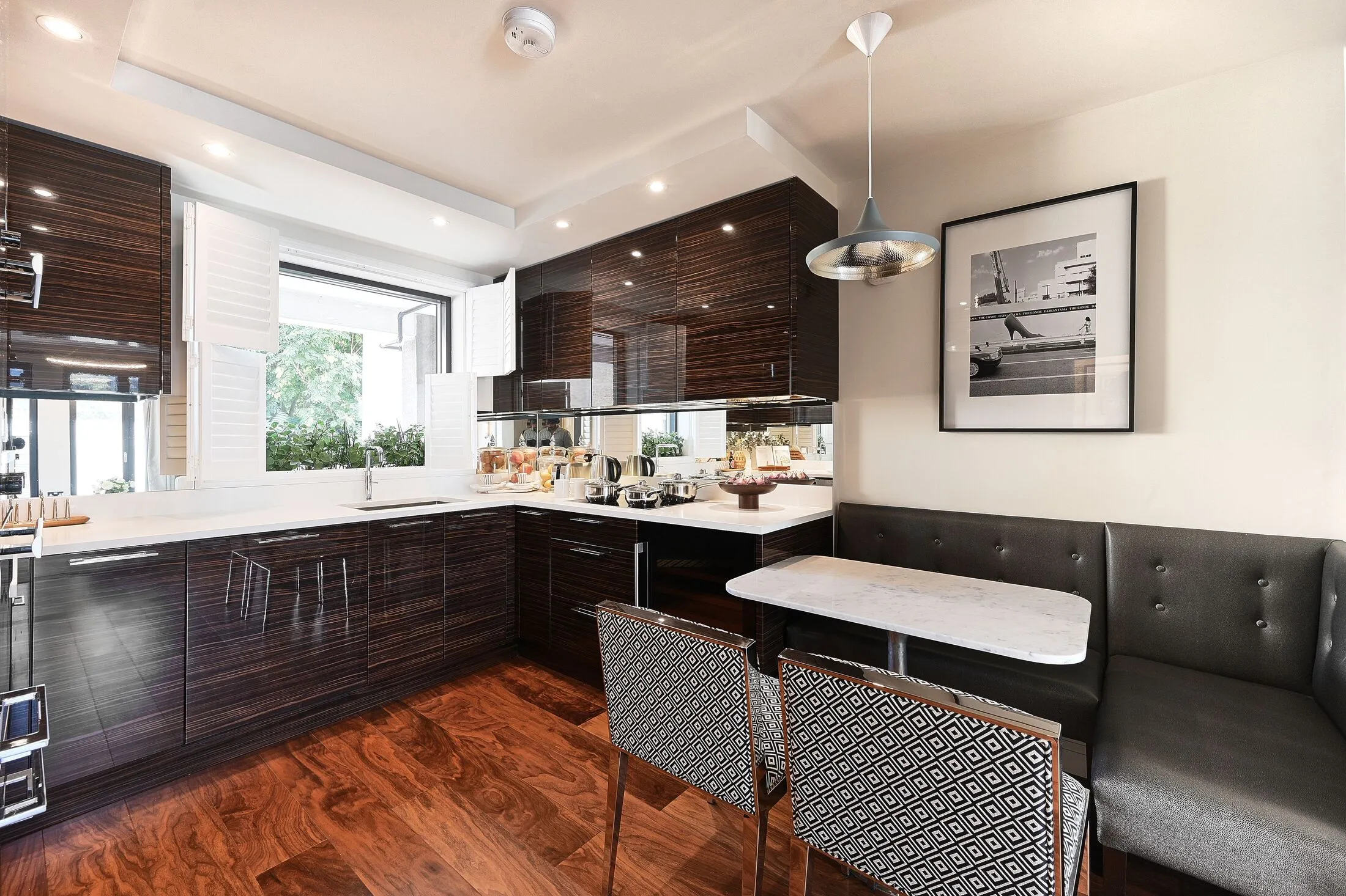 Flat Pond Place in Greater London
