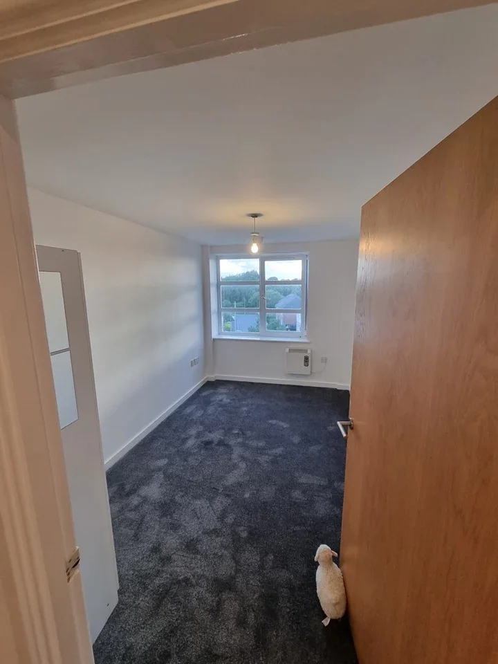 Flat Mossfield Drive in Manchester