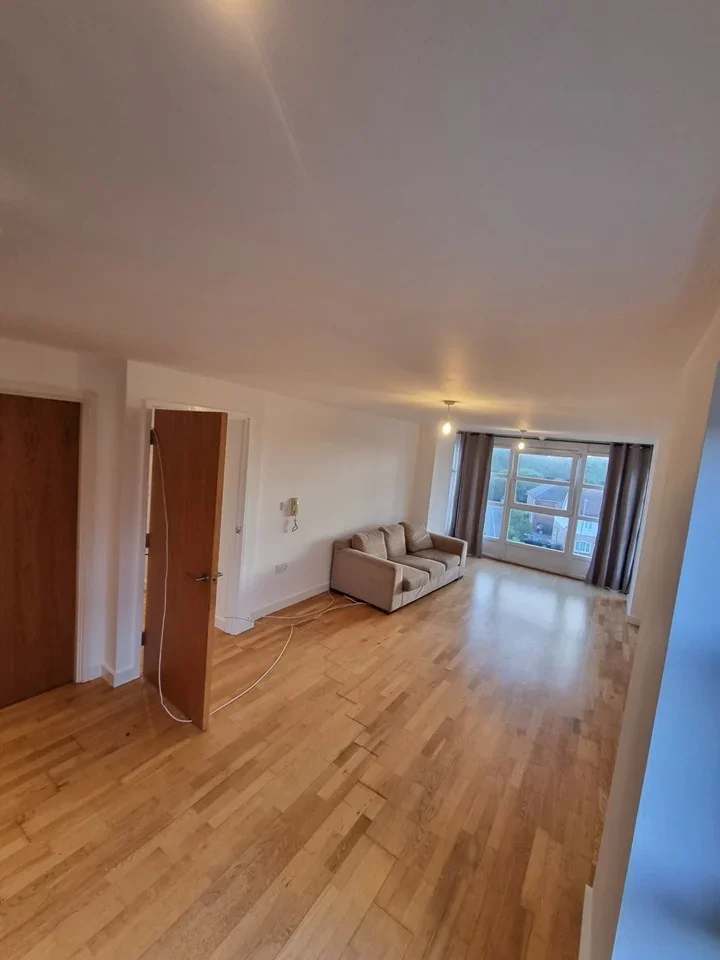 Flat Mossfield Drive in Manchester