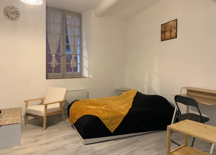 Appartement Rue de la République à Nîmes