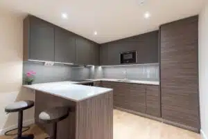 Flat Caversham Road in Greater London