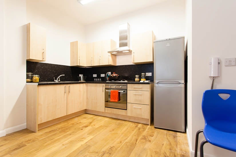 Room Henstead Street in Birmingham