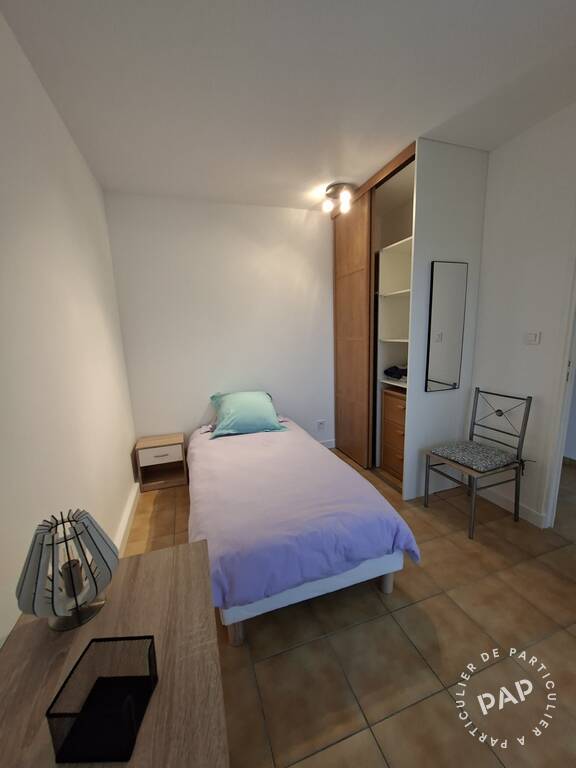 Chambre Rue du Quinconce à Torcy