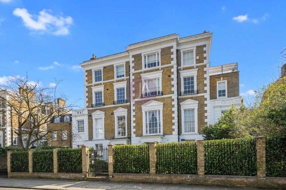 Flat Marlborough Place in City of Westminster