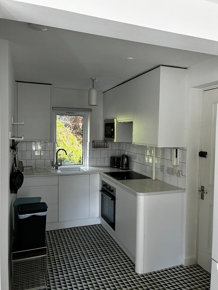 Flat Robert Lowe Close in Greater London
