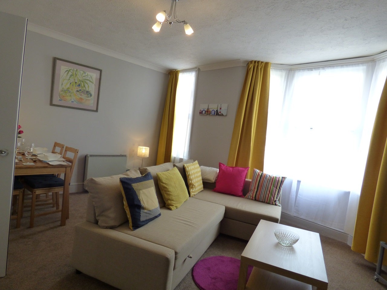 Flat Clifton Road in Arun