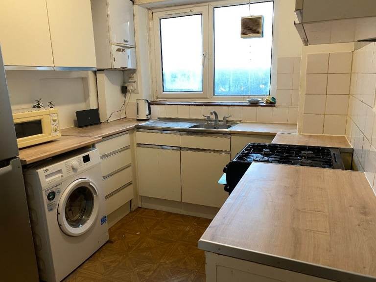 Flat Ludovick Walk in Greater London