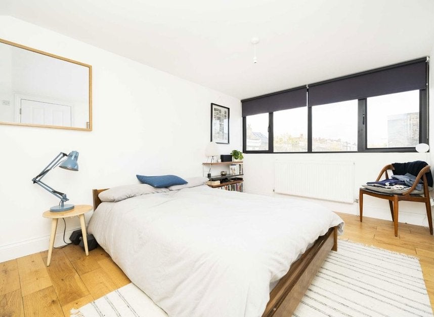 House Glyn Road in Greater London
