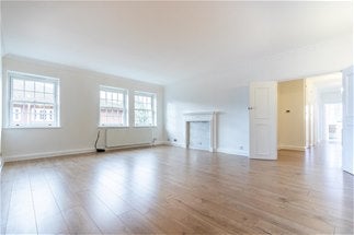 Flat Wimbledon Park Side in Greater London