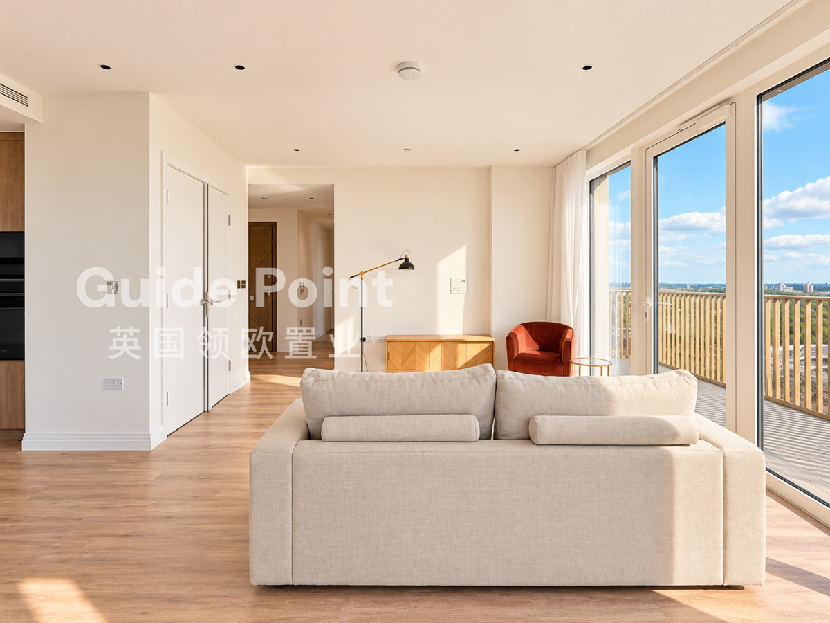 Flat Montford Place in Greater London