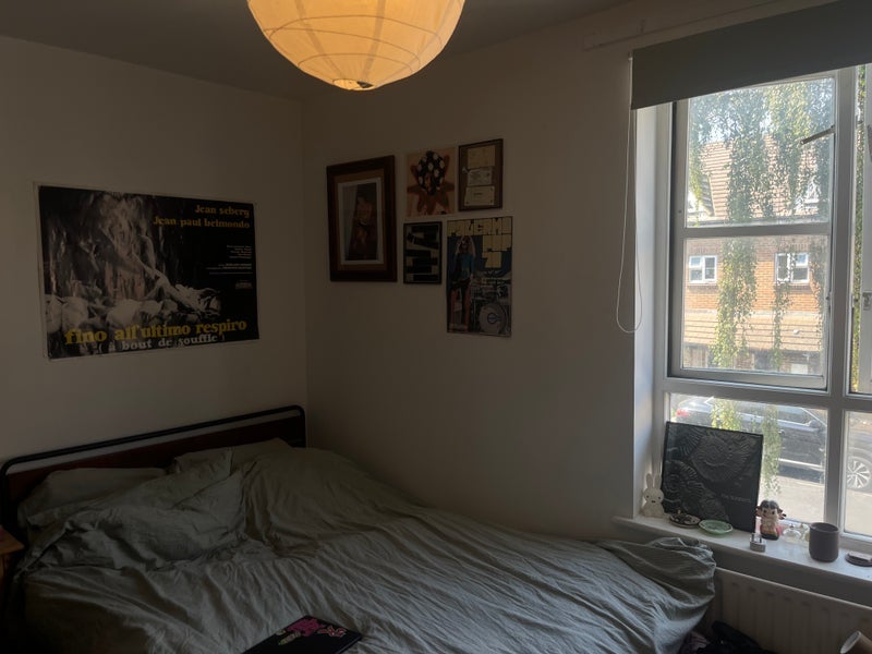 Room Commercial Way in Greater London