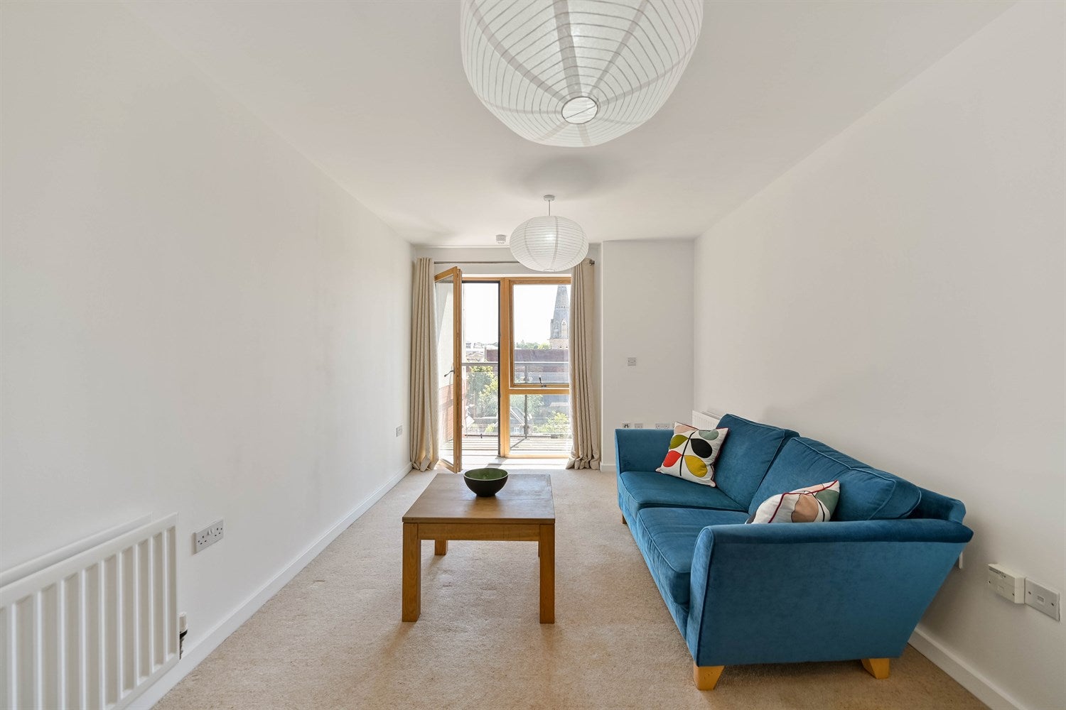 Flat Watlington Street in Reading