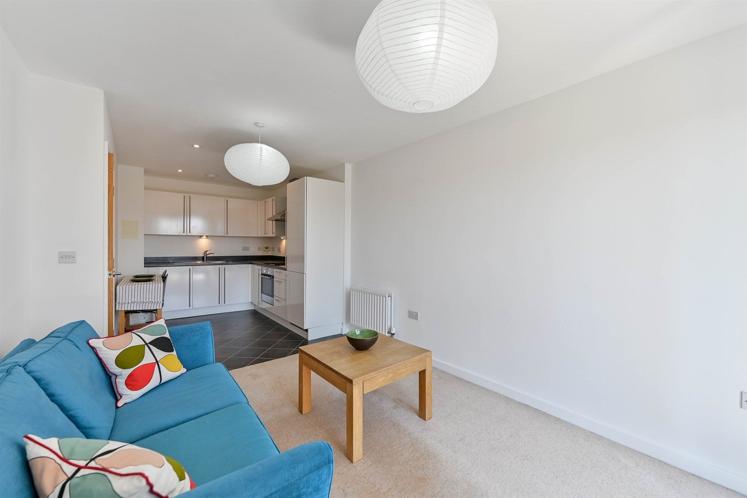Flat Watlington Street in Reading