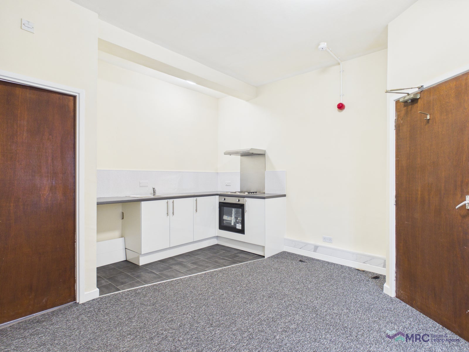 Flat Baker Street in Hull