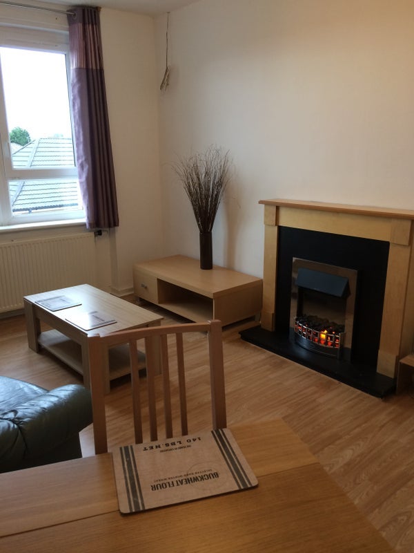 Room Royston Road in Glasgow