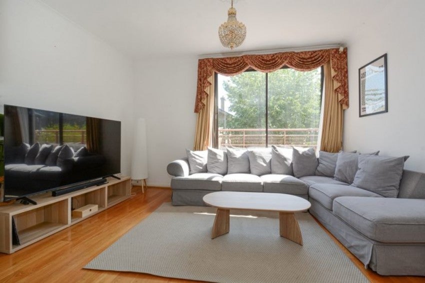 Room Onega Gate in Greater London