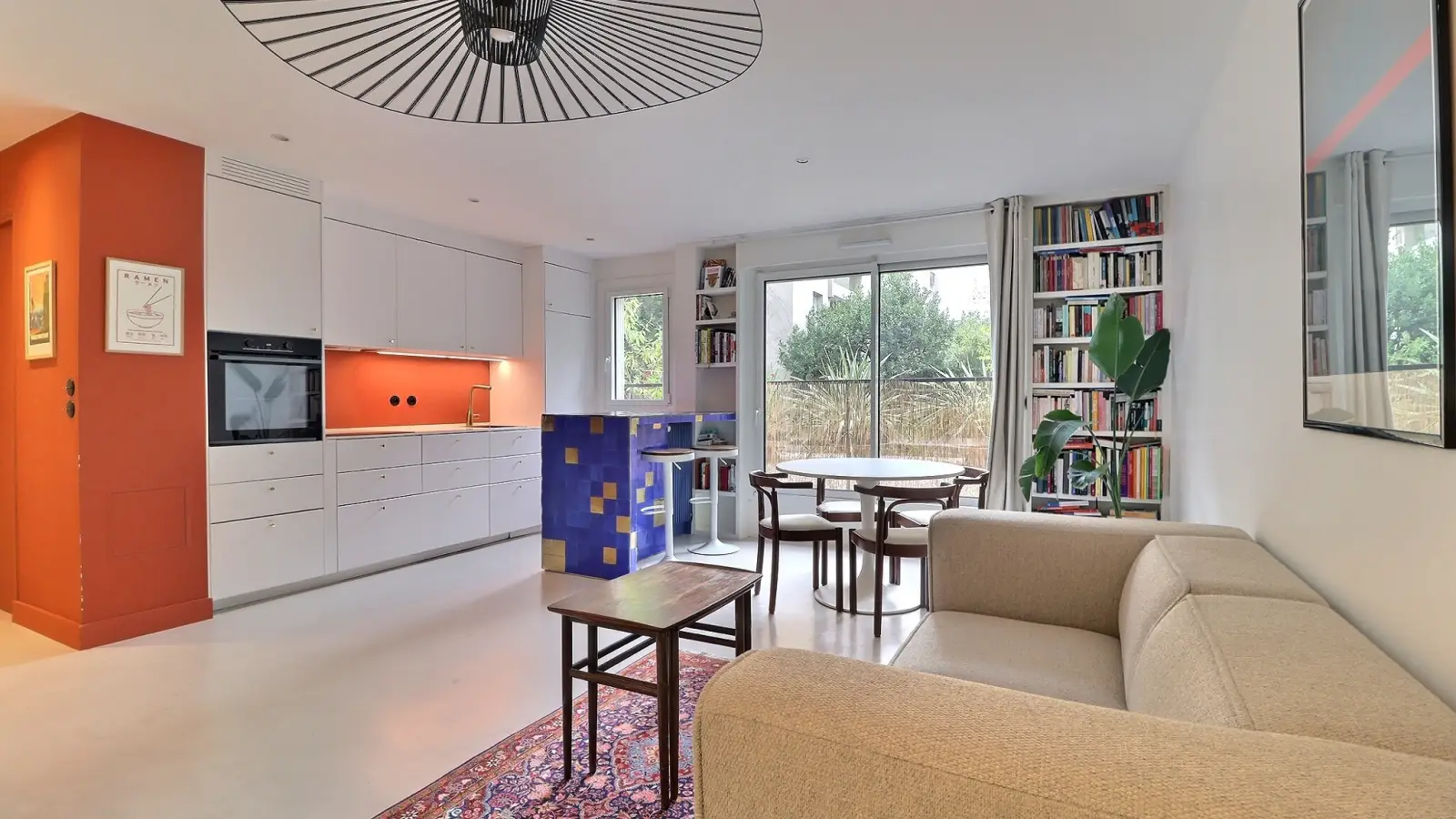 Flat Rue des Maronites in Paris