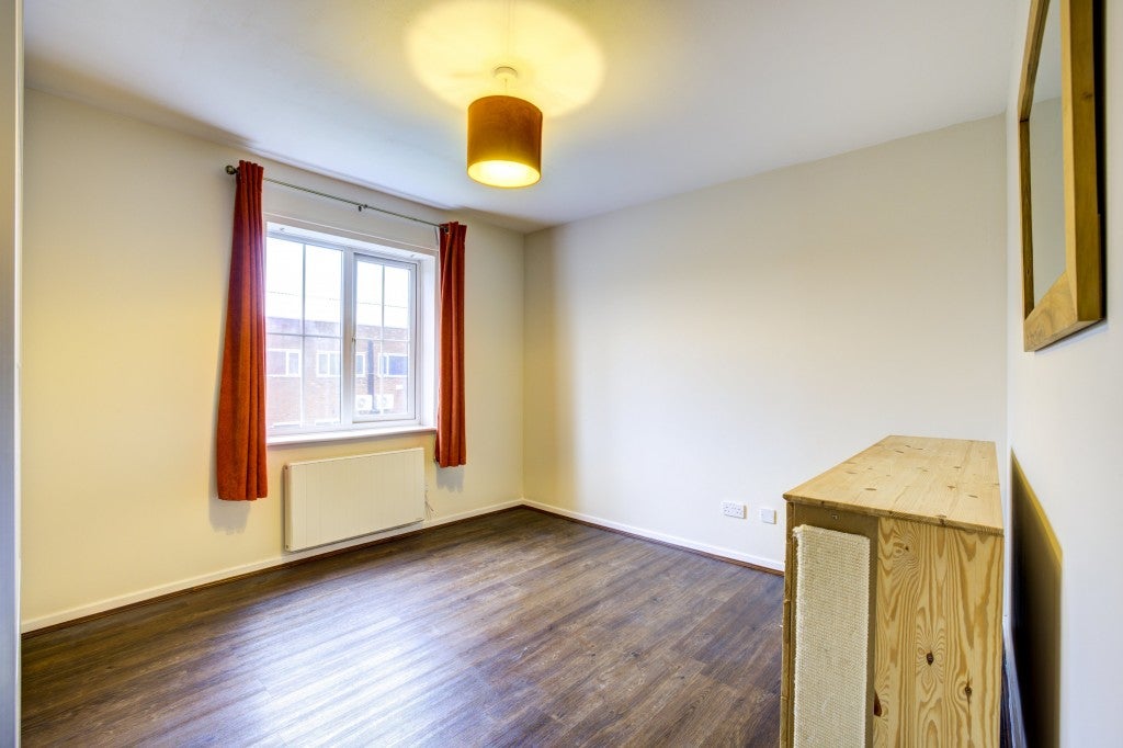 Flat Rowes Mews in Newcastle upon Tyne
