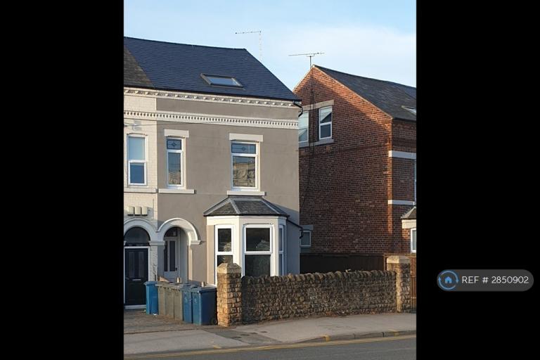 Flat Radcliffe Road in Nottingham